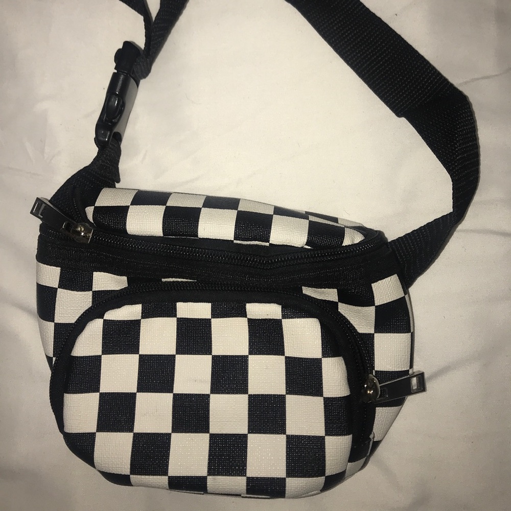 PLT POUCH